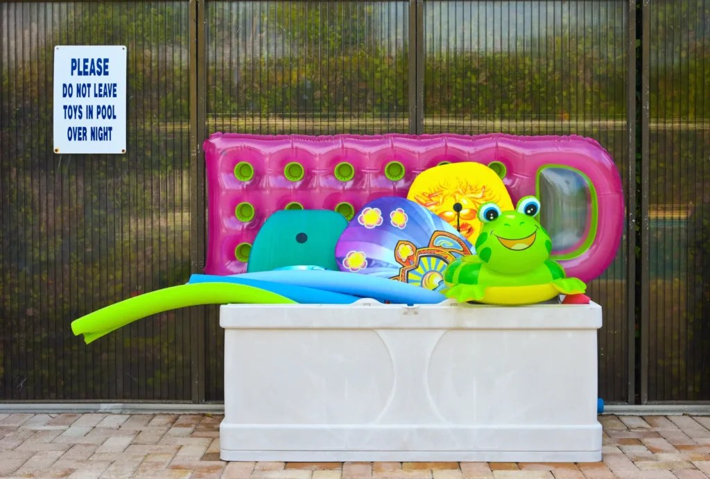 Benefits of Pool Equipment Storage 1